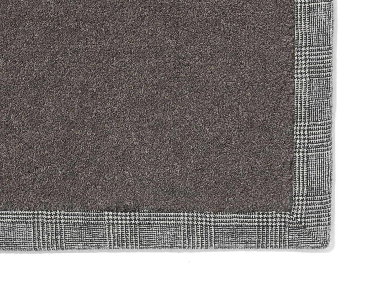 BROWN GREY
