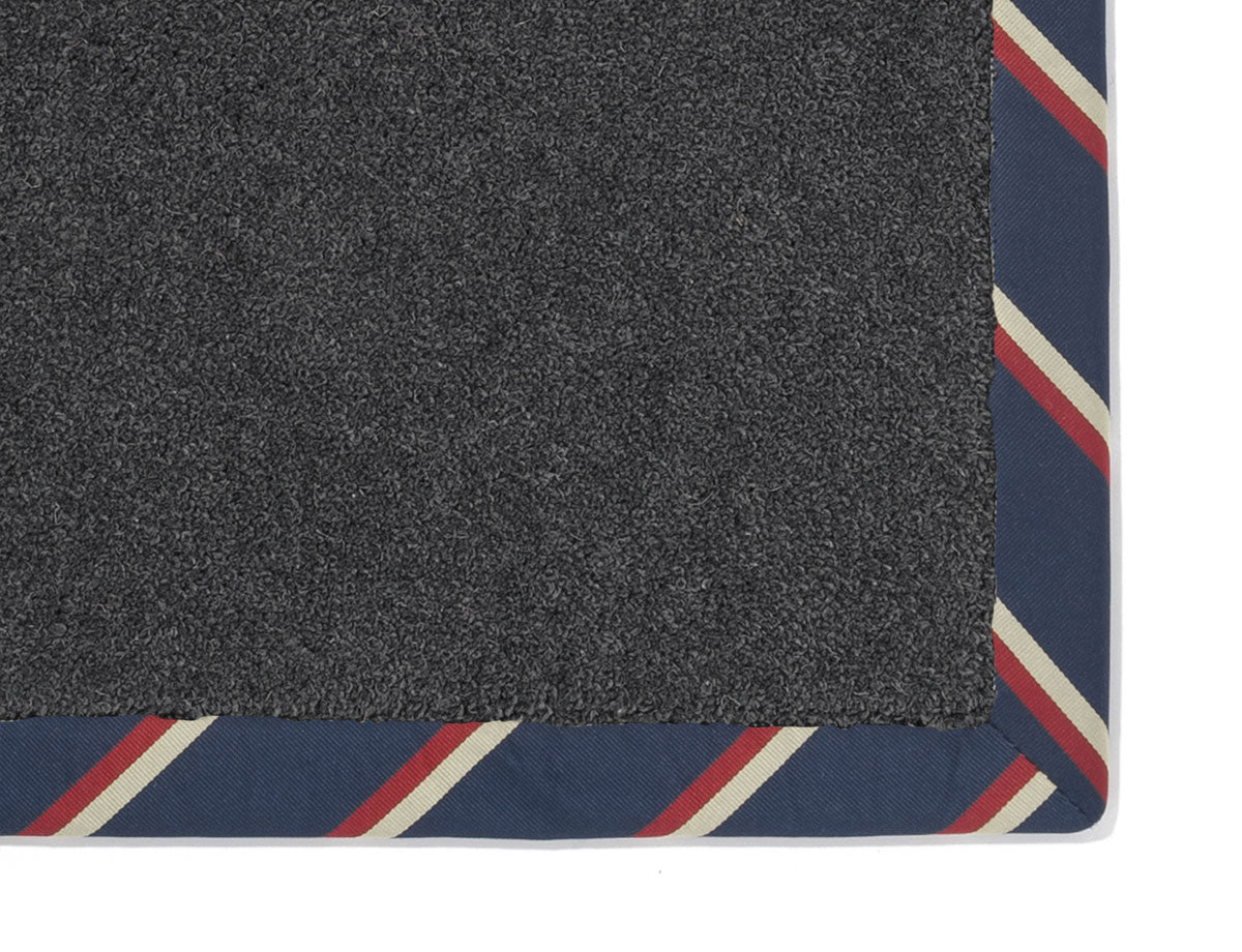 CHARCOAL GREY