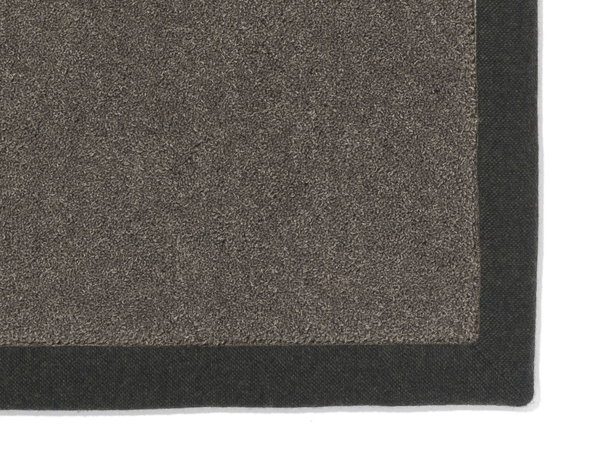 KHAKI GREY